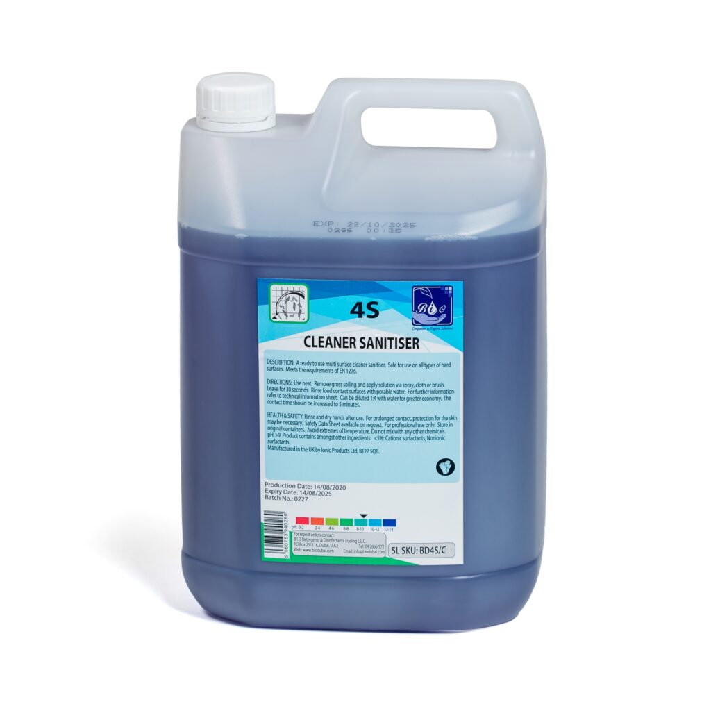 Cleaner sanitiser